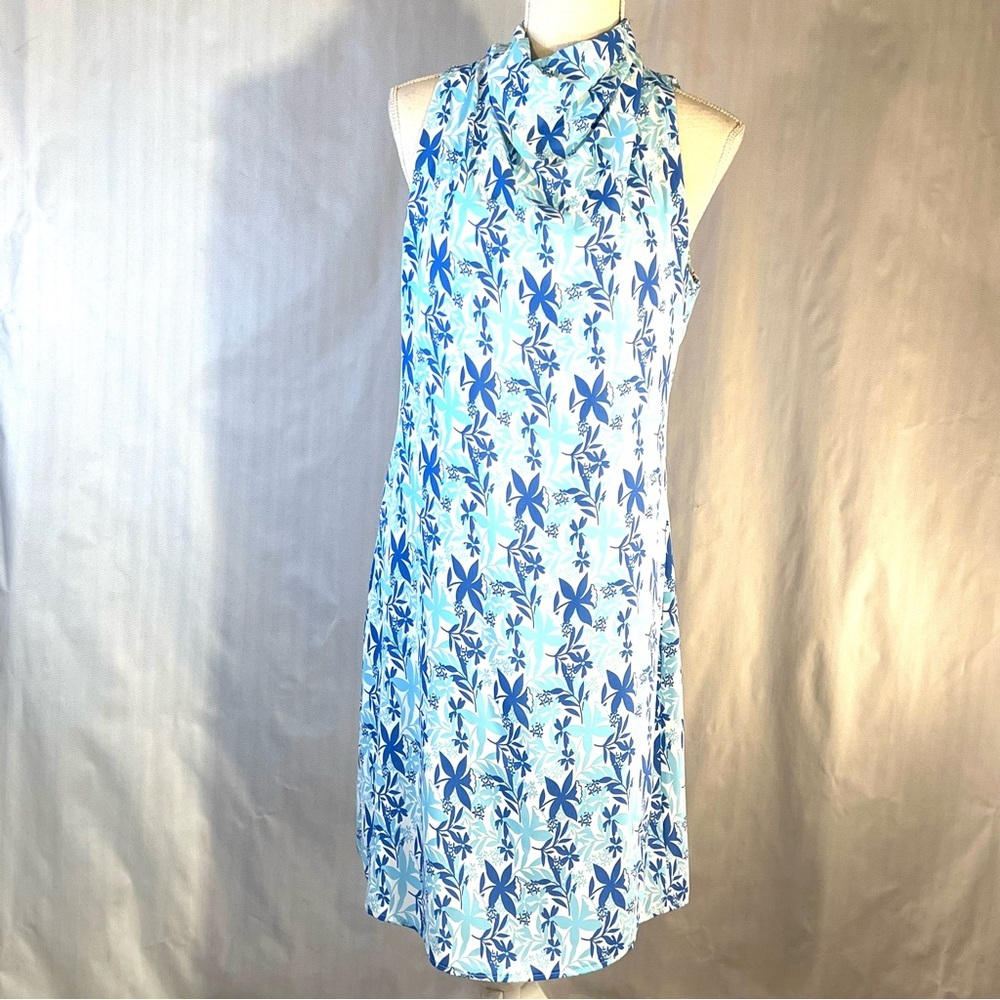 entro Blue and White Floral Sleeveless Midi Dress